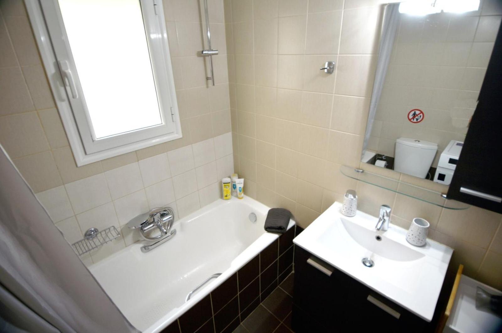 Elegant 2Bd Apartment Near Acropolis By Ilsofoir Collection Ateny Zewnętrze zdjęcie